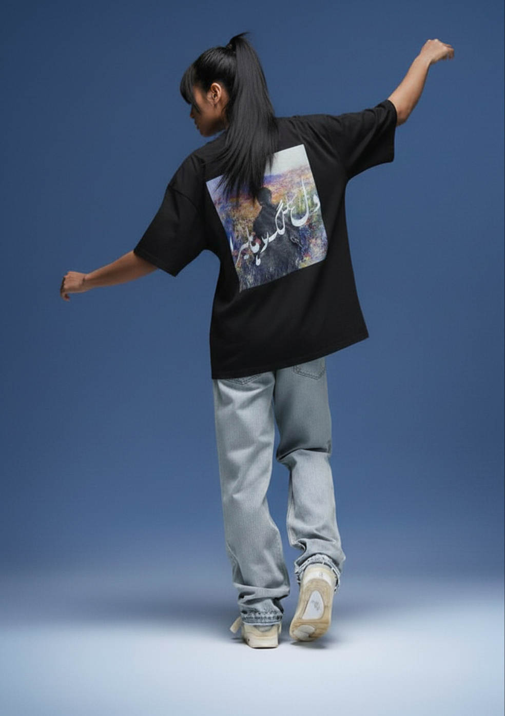 DIL Oversized Black tshirt